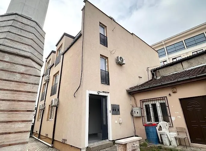 Old Bazaar Apartments-3 * 스코페